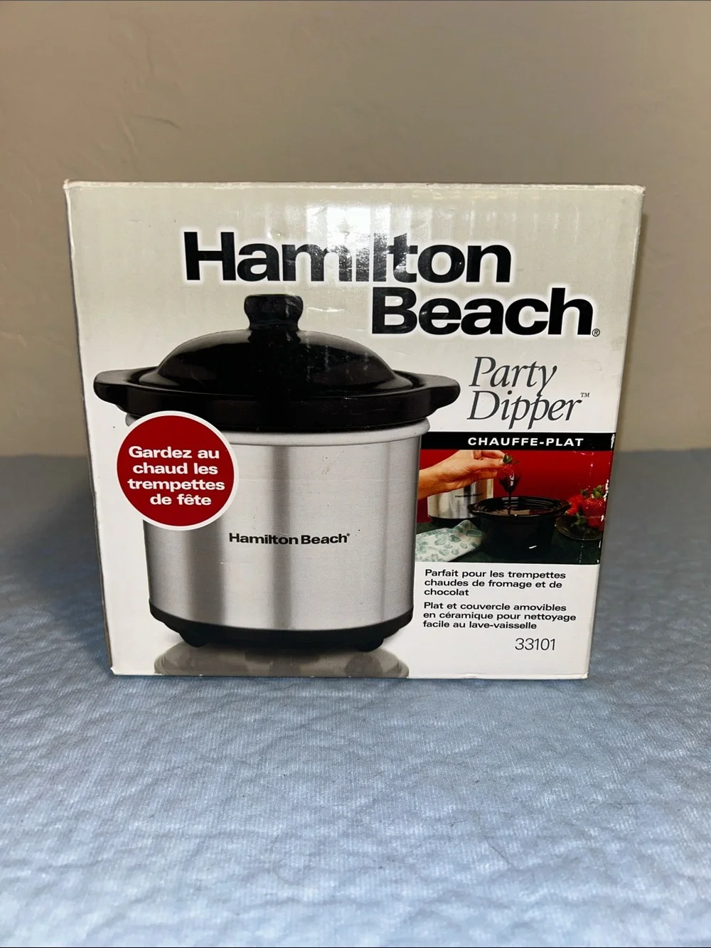 Hamilton Beach Party Dipper 16 oz. Food Warmer Keeps Dips Warm Crockpot